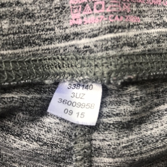 Victoria’s Secret Everywhere Legging - Picture 9 of 10